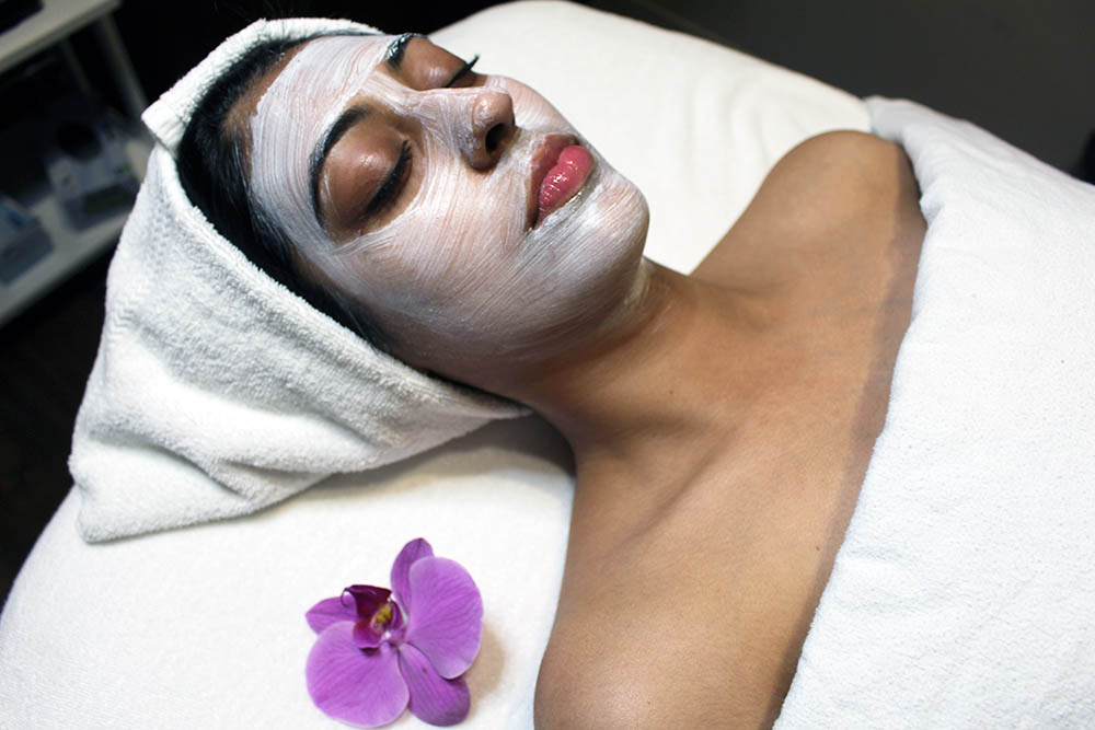 Best Face Forward: The Benefits of a Regular Facial Routine